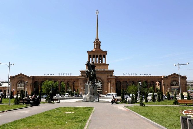 Yerevan City Tour: Private Tour - What the driver-guide format changes