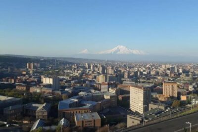 Yerevan city-Zvartnots airport transfer