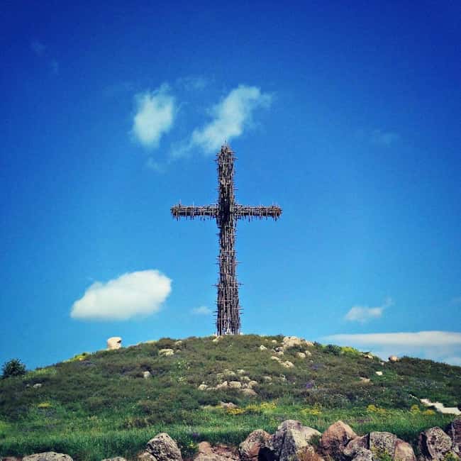 Yerevan: Day Tour to Amberd Fortress, Aragats and Kari Lake - What this $23 outing really offers