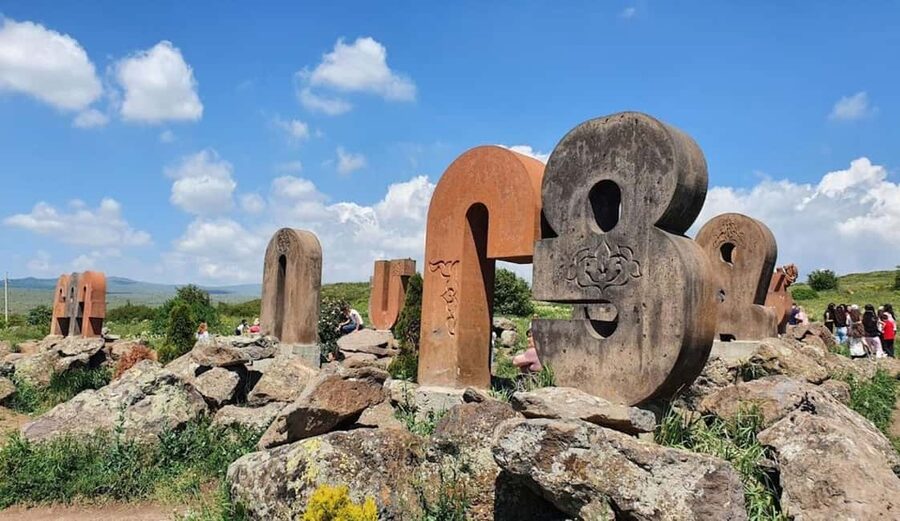 Yerevan: Day Tour to Amberd Fortress, Aragats and Kari Lake - Kari Lake on Mount Aragats