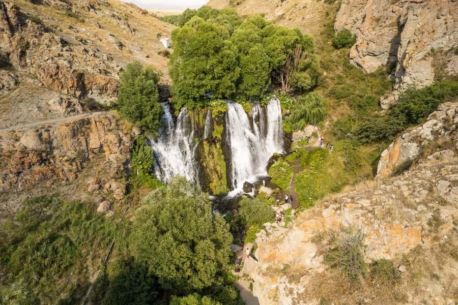 Yerevan: Tour of Tatev, Kndzoresk, Shaki Waterfall and Areni - Tatev Monastery and the edge of the gorge
