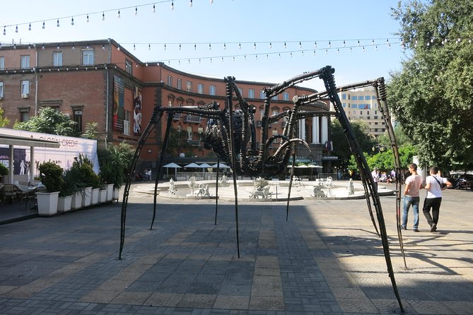 Yerevan Walking Tour w/coffee tea break - Starting at the Cascade Complex and Tamanyan Statue