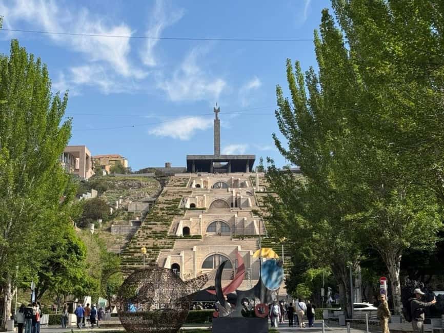 Yerevan: Walking Tour With an Architect - Coffee at Lumen Coffee 1936